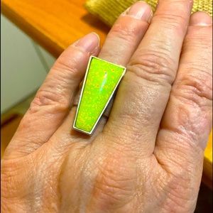 Regal stone Sterling Silver ring- Neon yellow